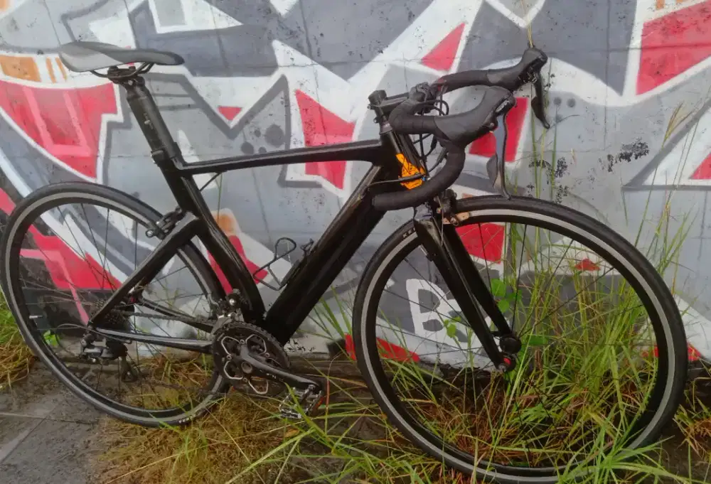Sepeda Roadbike frc85