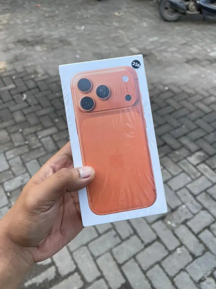 IPHONE 17 PRO 256GB COSMIC NEW