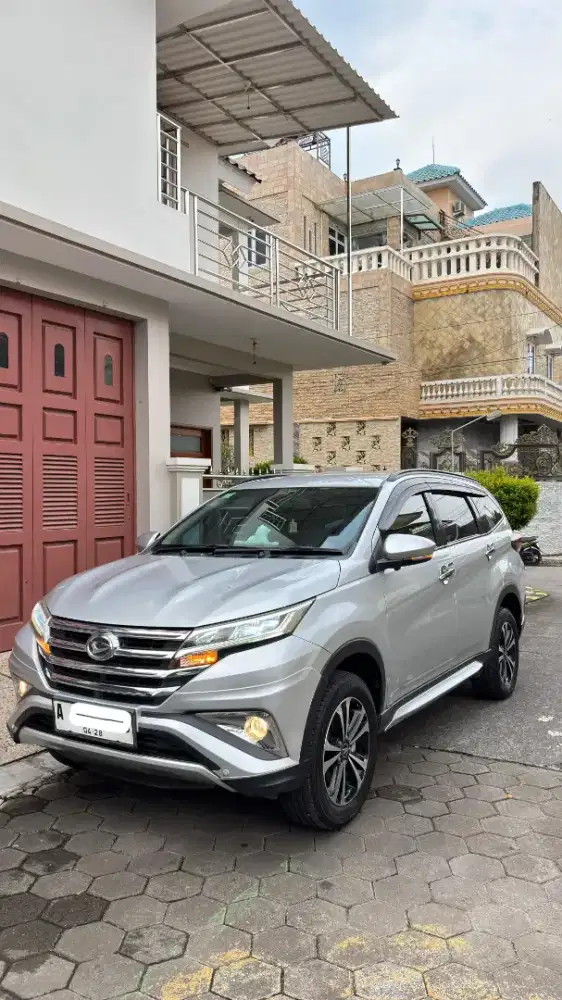 Daihatsu Terios R Deluxe M/T 2018