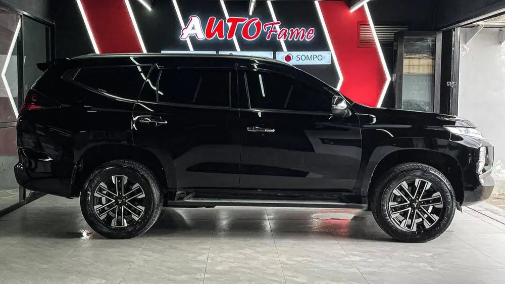 Mitsubishi All New Pajero Sport Dakar Facelift 4x2 AT NIK 2022 Black O