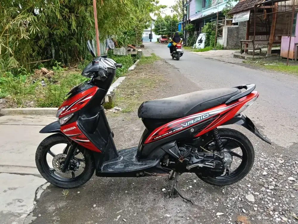 Honda Vario cw 110 th 12 AB asli tg 1 siap pakai