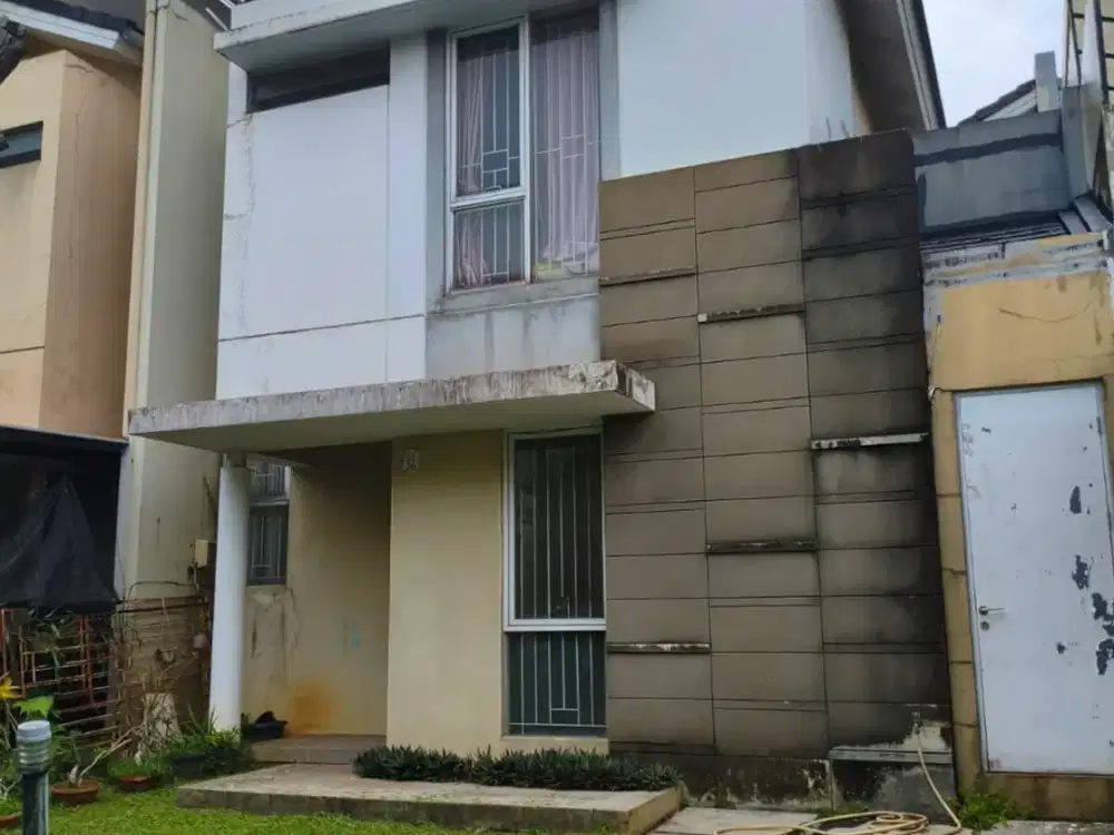 Disewakan Rumah Luas di Verdant Ville Cocok untuk Keluarga