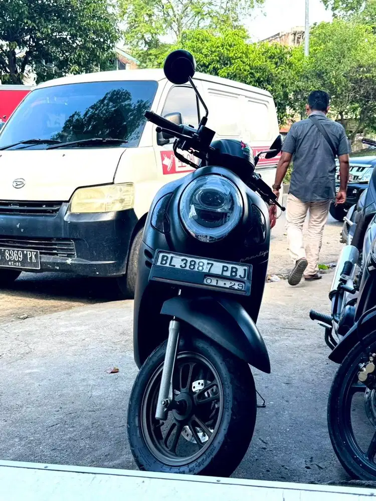 Scoopy prestige 2024