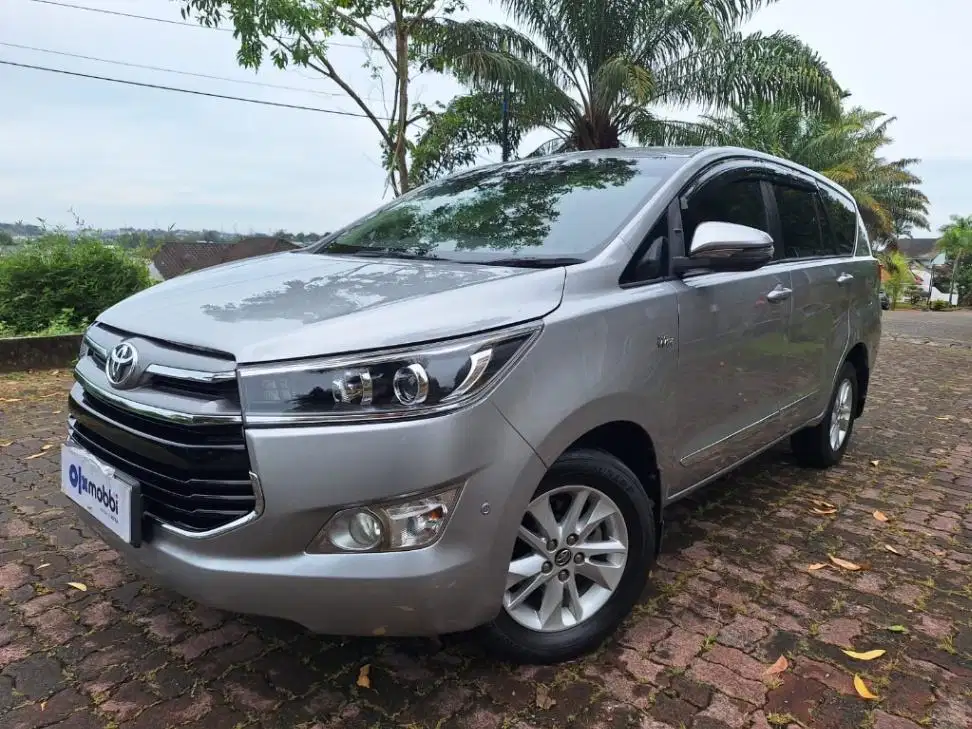 Toyota Kijang Innova 2.0 V Bensin-MT 2017 KTAT