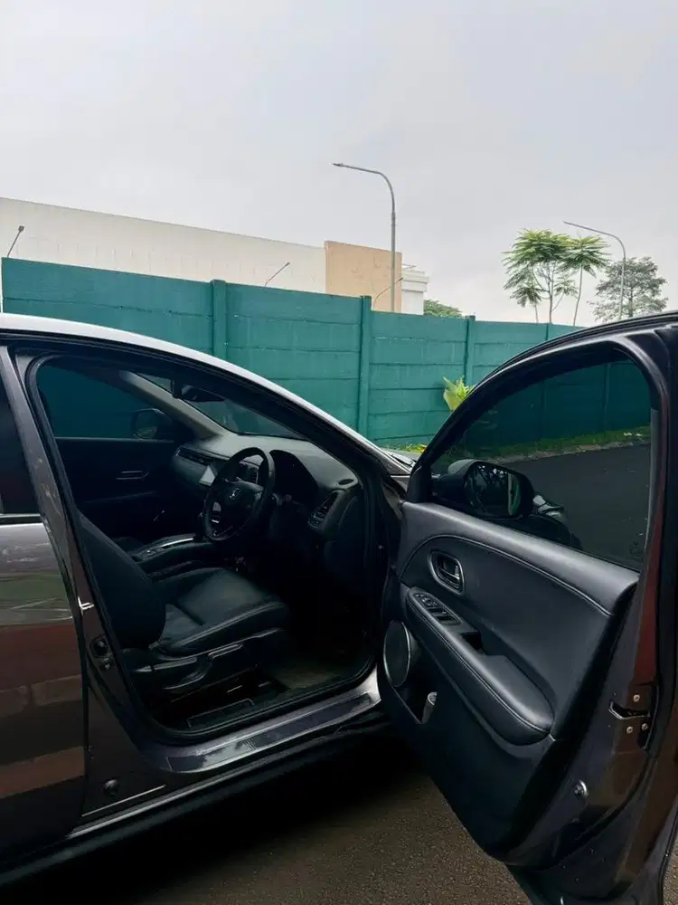Honda HRV SE 2021 LOW KM