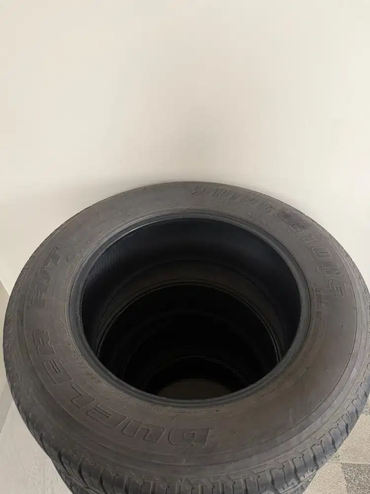 Ban bekas brigestone