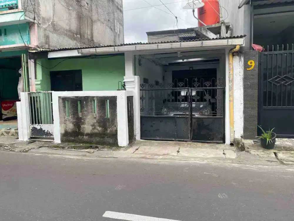 DIJUAL RUMAH PERMATA HIJAU KEBAYORAN LAMA