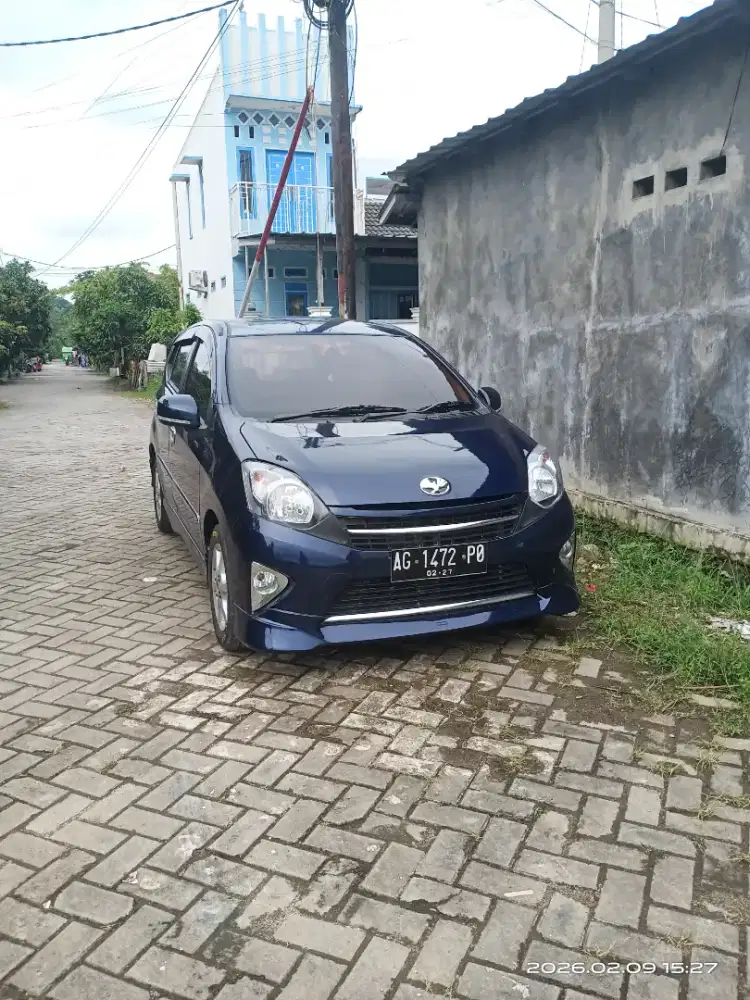Toyota Agya G 2014 manual biru met