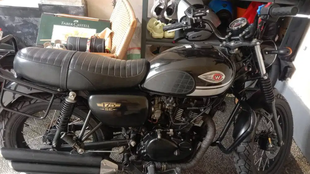 DIJUAL KAWASAKI W 175SE