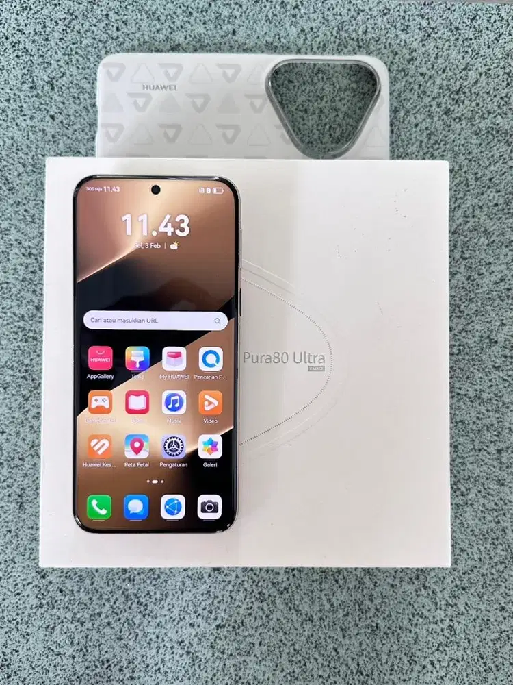 Huawei Pura 80 Ultra ram 16/512 GB Fullset Garansi 9 bulan lagi