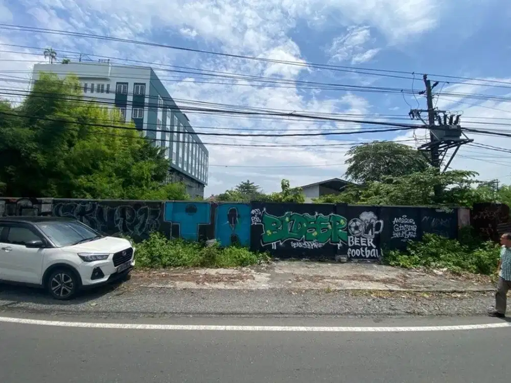 Investasi Tanah Pekarangan 2230 Meter Persegi di Tepi Jalan Ringroad, Cocok Untuk Kantor & Gudang, Banyuraden, Gamping, Sleman