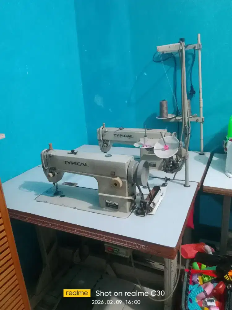 MESIN JAHIT TYPICAL (Bisa Nego)