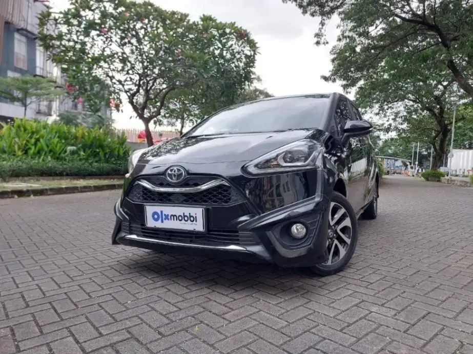 DP 1 JUTA Toyota Sienta 1.5 Q Bensin-AT 2021 TAZ