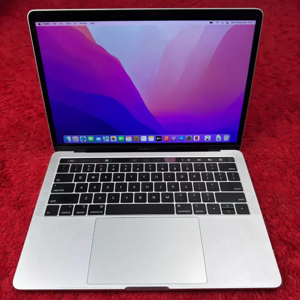Macbook pro 2019 touchbar 13 inch ram 16gb ssd 256gb i5 bisa cod