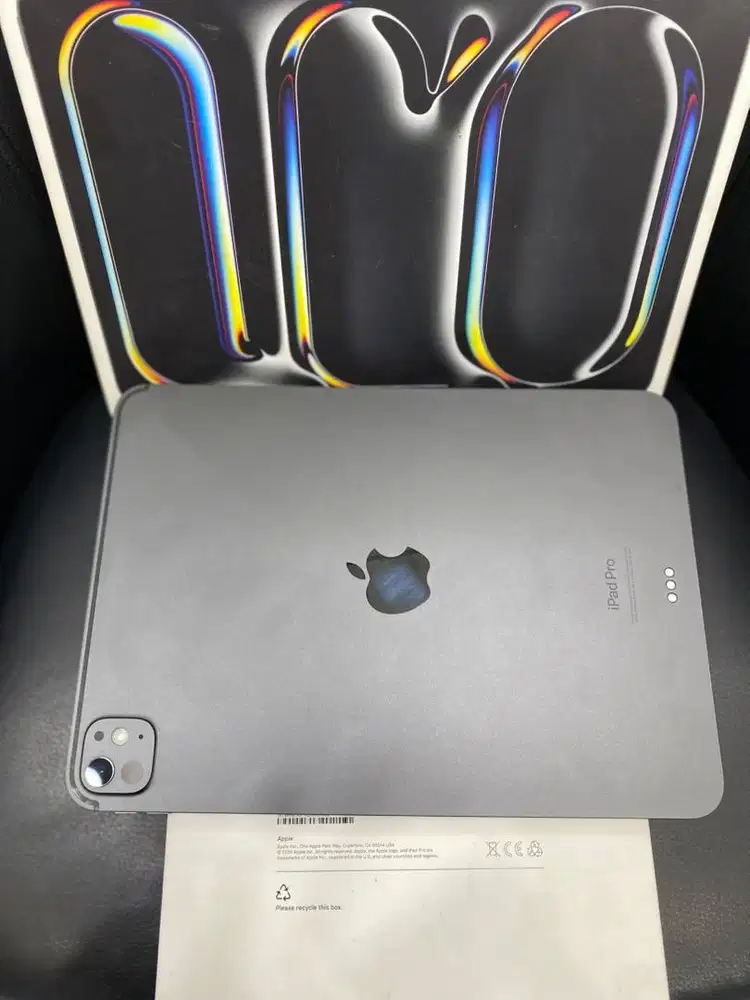 IPAD Pro M4 11-inch , Space Black , 256GB LL/A WiFi