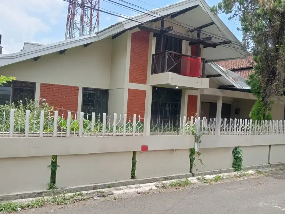 Rumah Luas 2 Lantai Siap Huni Cikutra Baru