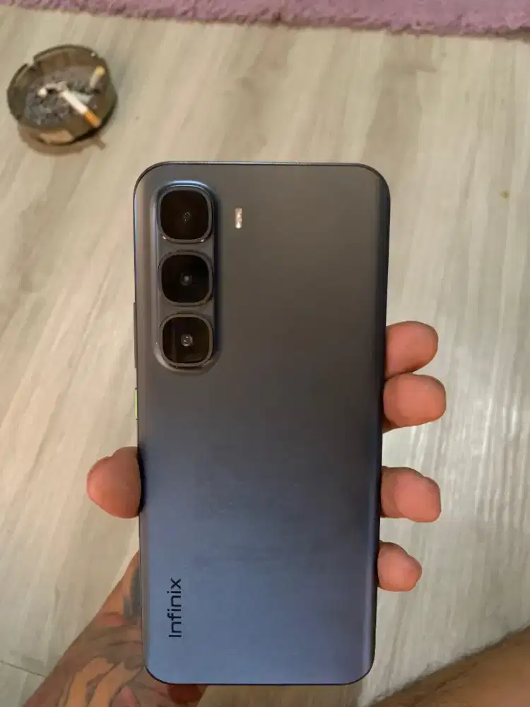 Infinix hot60 pro+ 2,5 nego tipis