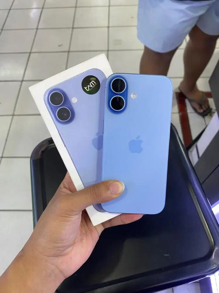 iPhone 17 256gb iBox