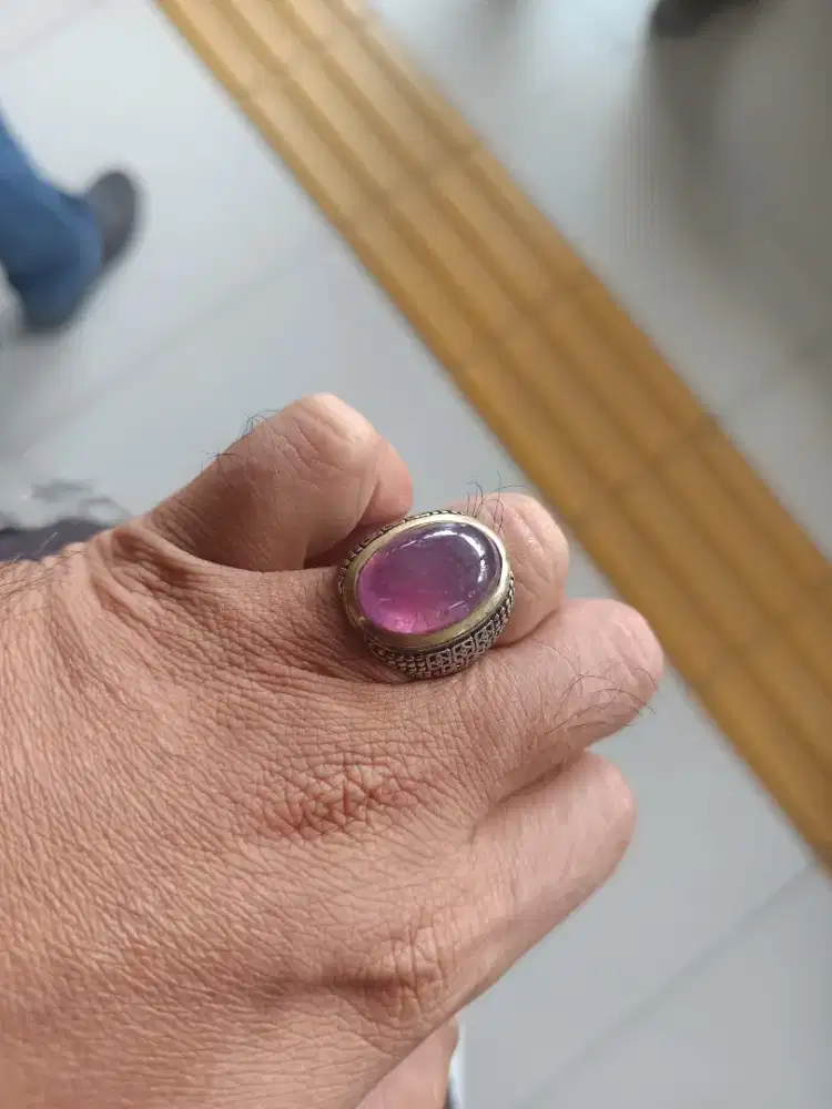 Batu Permata Ruby Afrika