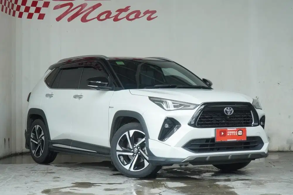 TOYOTA YARIS CROSS GR HV TWO TSS A/T 2025