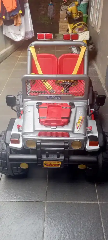 Mobil aki PEG PEREGO GAUCHO