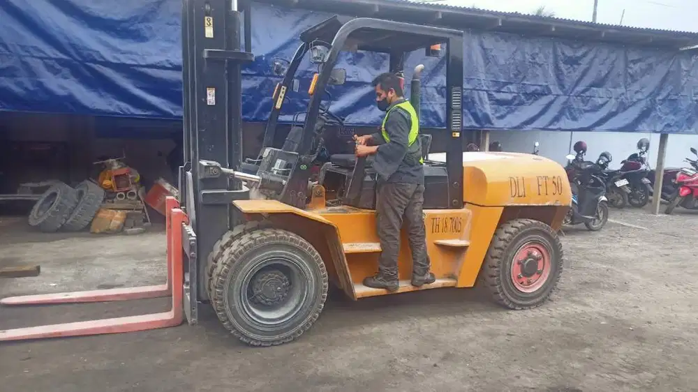 DIJUAL FORKLIFT HANGCHA 7 TON DIESEL