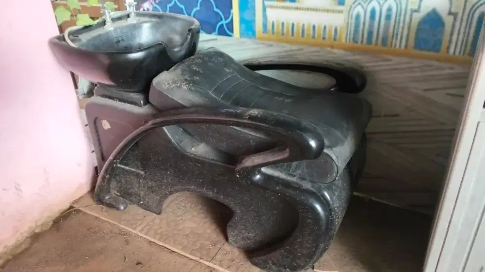 Kursi washback keramas