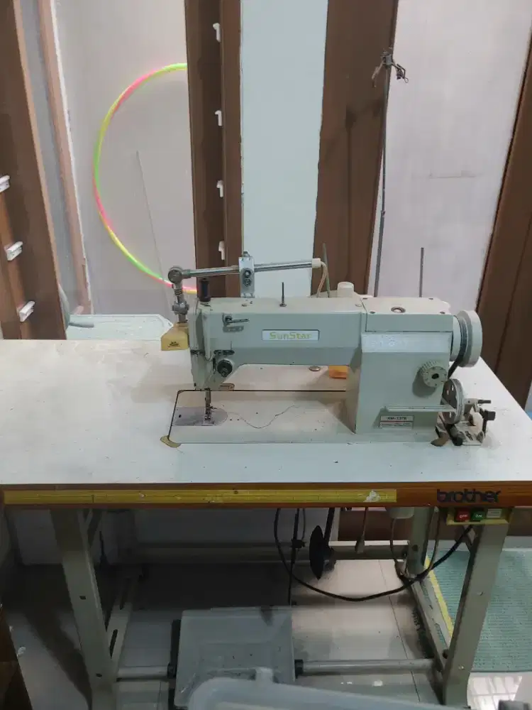 Mesin Jahit High Speed SUNSTAR KM-137B (Korea) - Kondisi Mulus