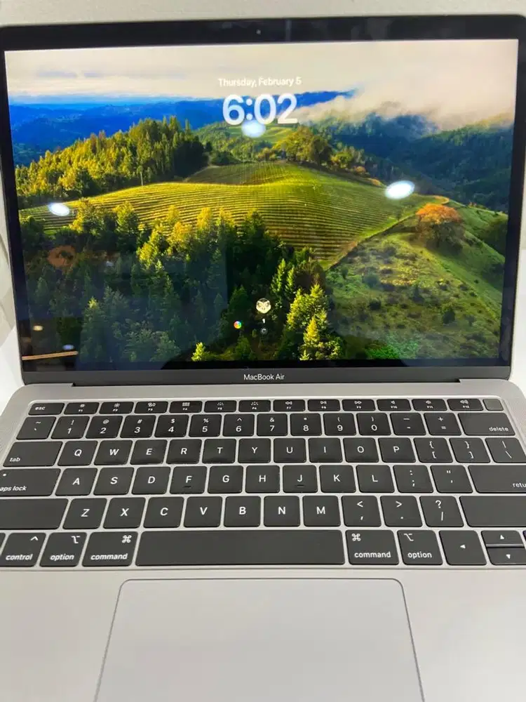 MacBook Air i5 8/128 GB 2019 Grey