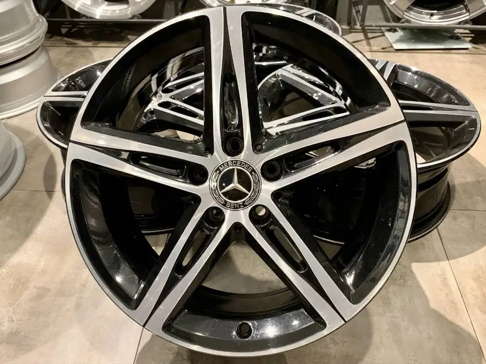 Velg OEM Mercedes Benz A Class W177, R-18, Lebar 7.5, PCD 5x112