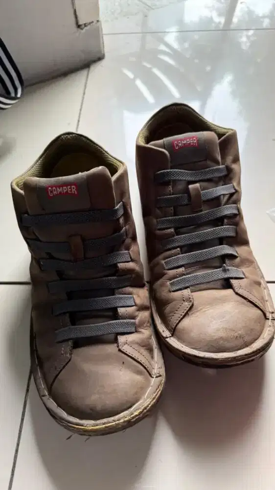 Dijual sepatu Pria merk Camper uk. 44