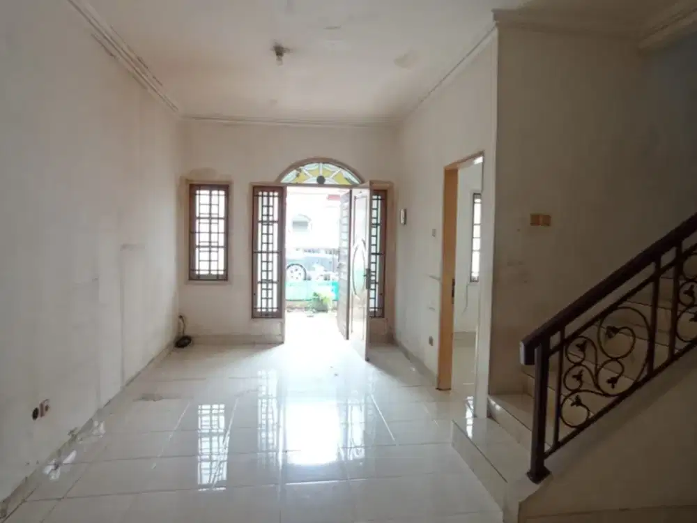 Dijual Rumah Malibu City Resort Cengkareng Hadap Utara