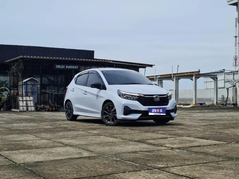 Honda Brio 1.2 RS MATIC AT 2023 Putih KM 37RB