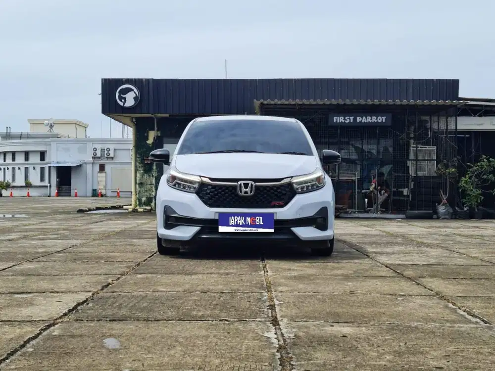 Honda Brio 1.2 RS MATIC AT 2023 Putih KM 37RB