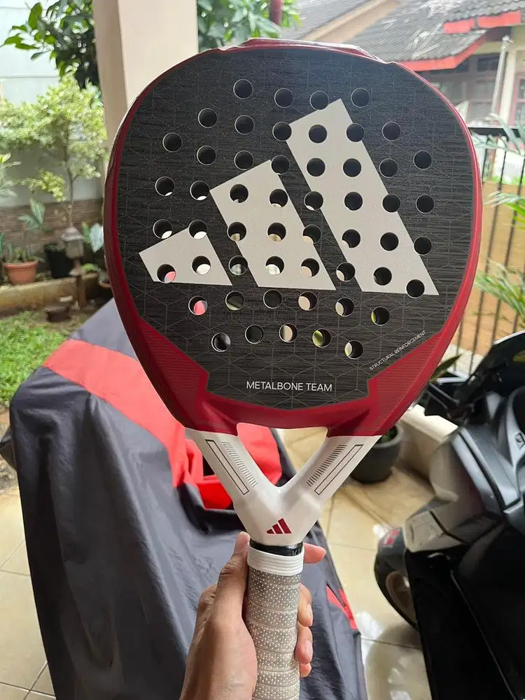 adidas metalbone team red advanced diamond rough