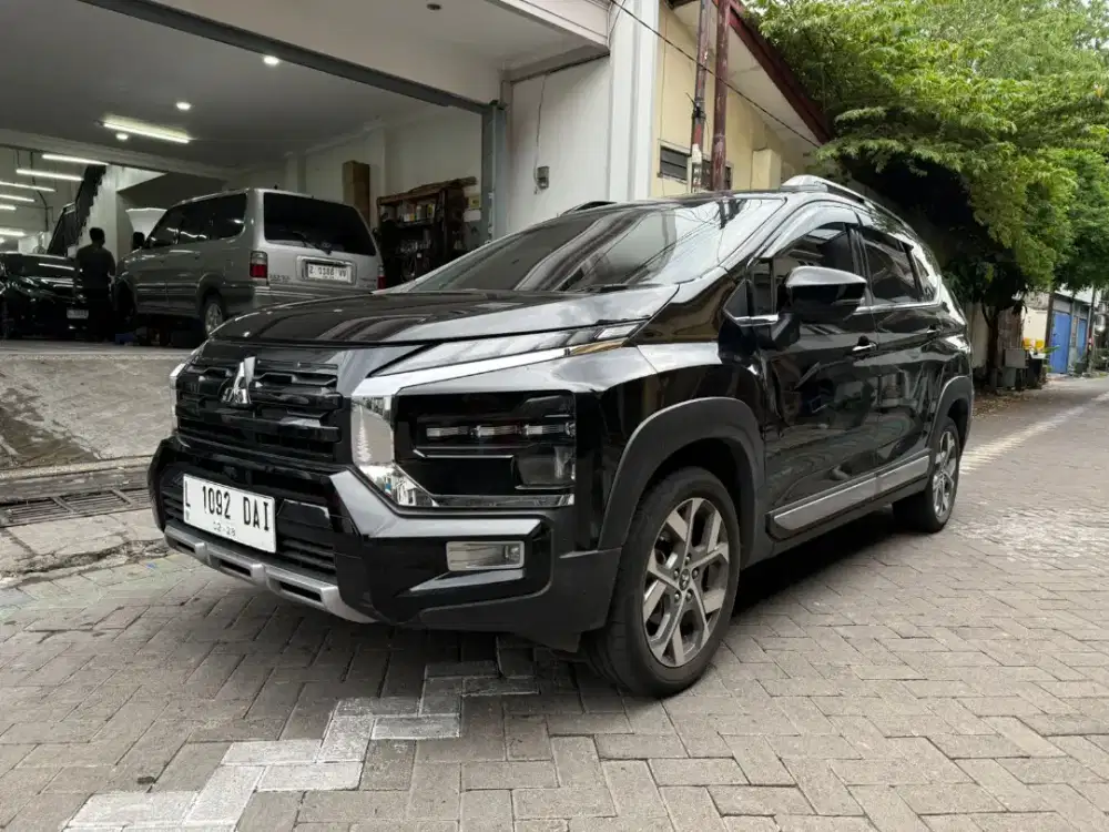 Xpander Cross Premium Package 2022 pemakaian 2023 (Facelift)
