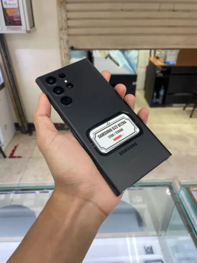 Second Samsung Galaxy S22 Ultra 12GB/256GB - Phantom Black | Fullset