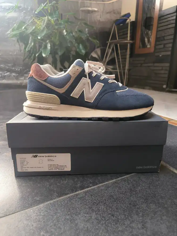Sepatu New Balance Legacy Navy size 45