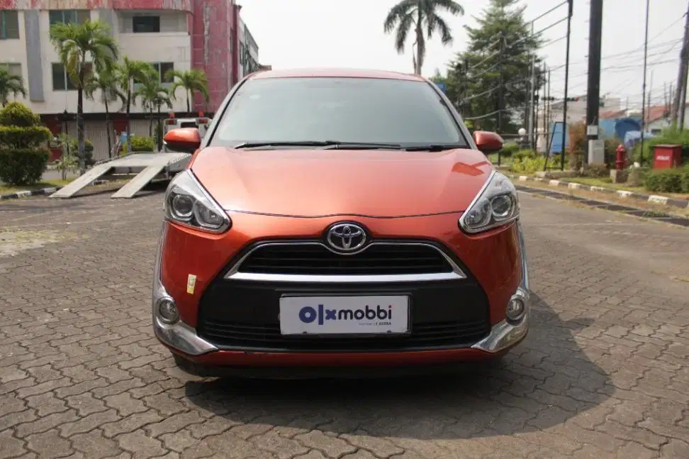 DP MURAH Toyota Sienta 1.5 Q Bensin-AT 2017  CTVBB