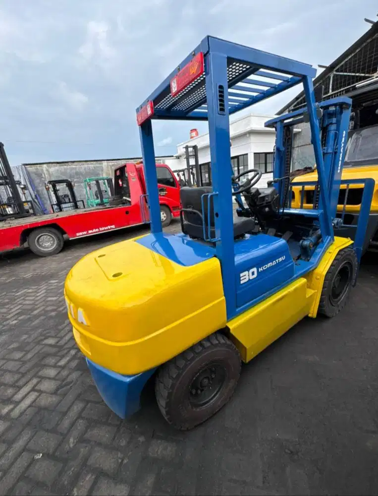 KOMATSU PATRIA 3 TON LANGSUNG PEMILIK