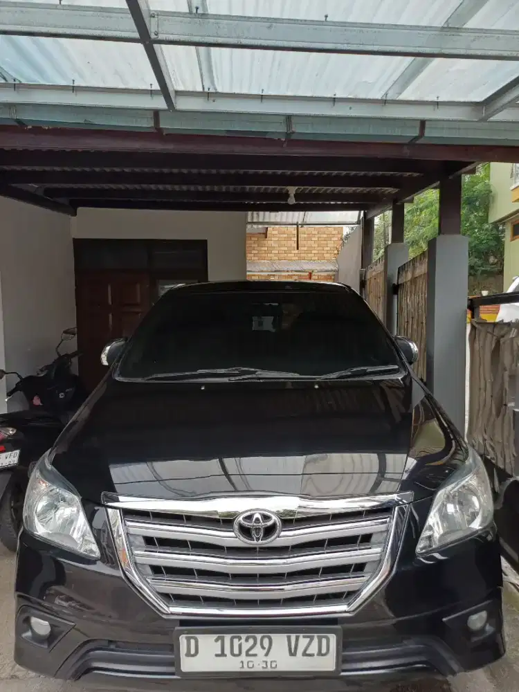 Toyota Kijang Innova 2013 tipe G Manual Bensin