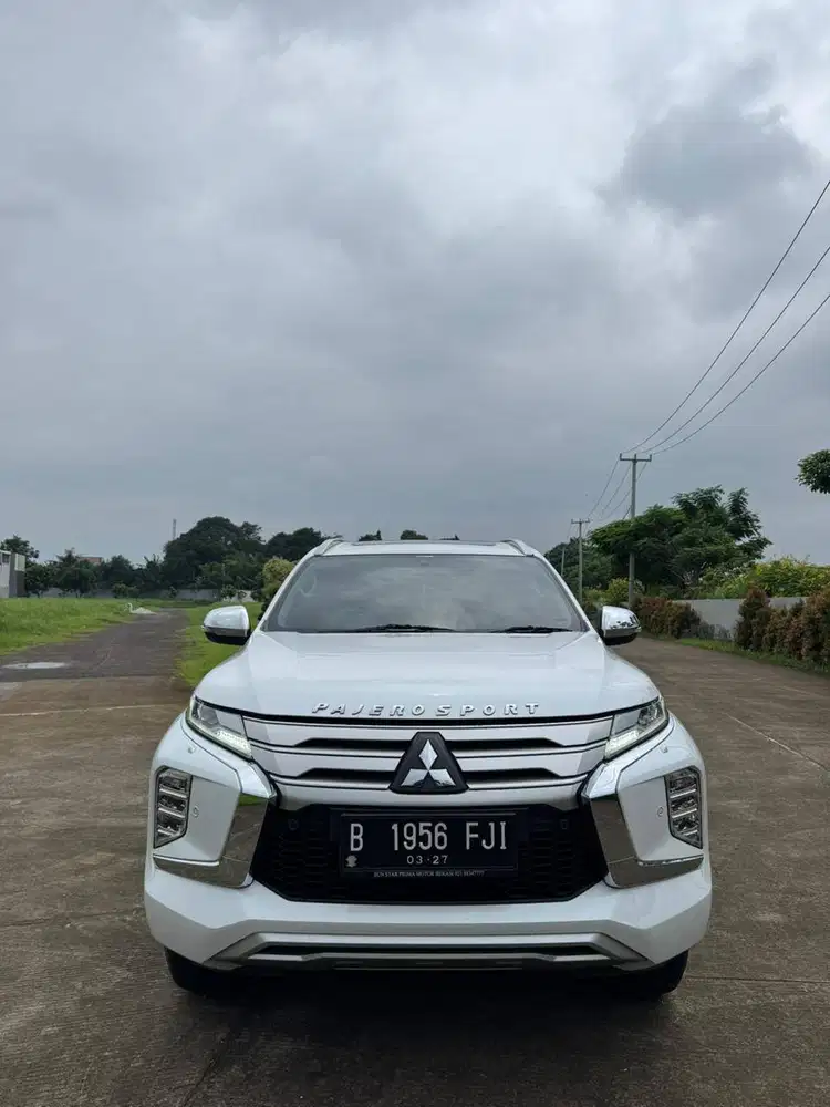 KM 35 Ribu Antik PAJERO SPORT DAKAR 2.4 AT Sunroof Diesel 2022  Putih