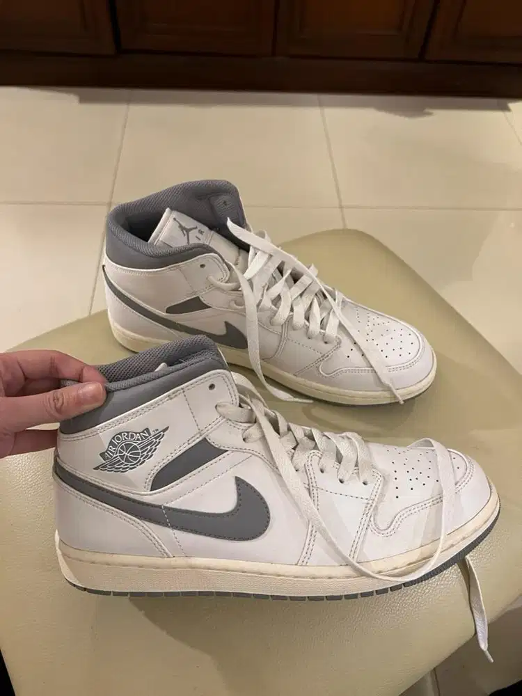 Nike Air Jordan 1 Mid Retro NEW