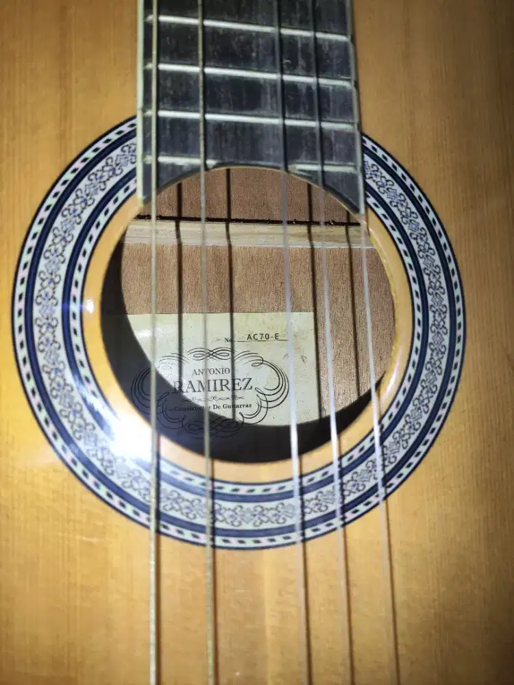 Siapa Cepat Dia dapat GUITAR MURAH MEREK (RAMIREZ)