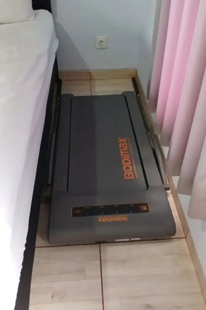 Treadmill BODIMAX Swing