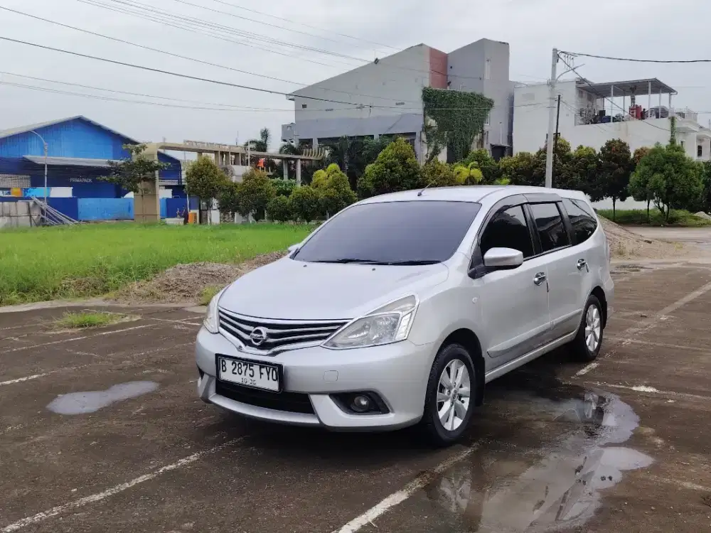NISSAN GRAND LIVINA XV AT 2015 (MATIC PEMAKAIAN 2016)