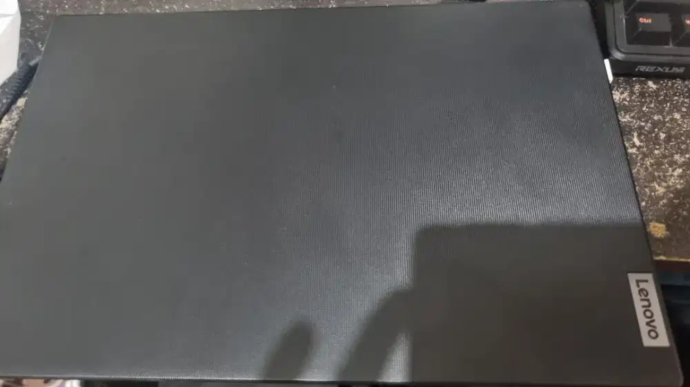 Lenovo V14 G3 AMD Ryzen 5 8GB-512GB