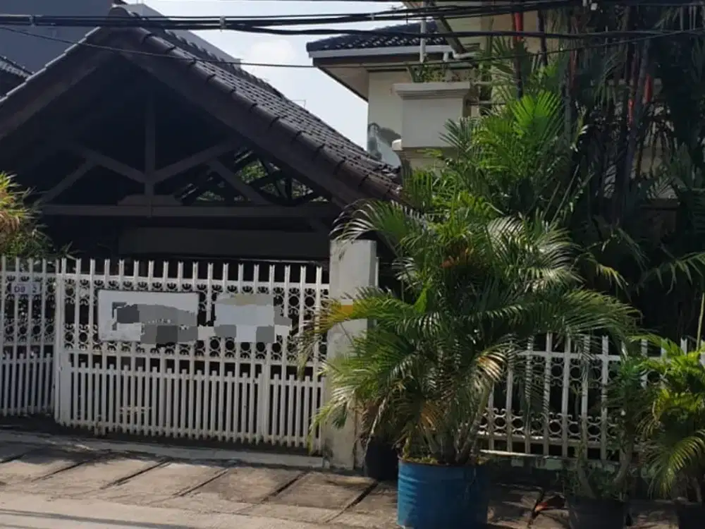 Dijual rumah lama perlu renovasi atau bangun ulang di perum - Walikota