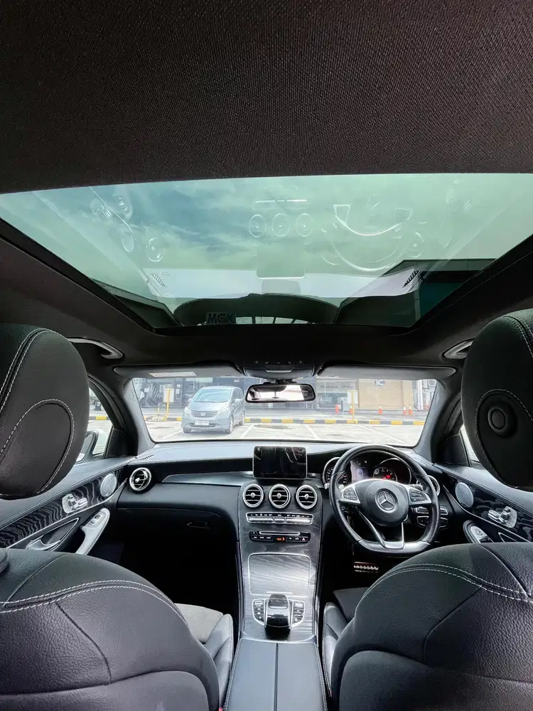 Odo 18 rb ! GLC200 Mercy Mercedes Benz GLC 200 Amg Line 2018