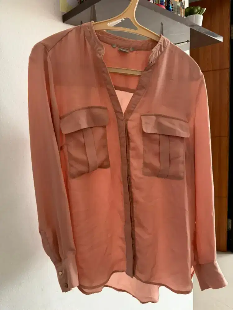 Atasan atau blous hm